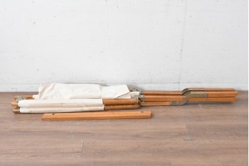 和製ヴィンテージ　店舗什器としてもおすすめの折り畳み式の簡易ベッド　(R-089309)