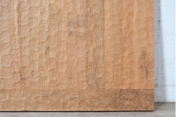 中古　チーク無垢材　リバーシブルで楽しめる!　片面に名栗(なぐり)加工が施された天板　(R-089314)