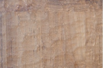中古　チーク無垢材　リバーシブルで楽しめる!　片面に名栗(なぐり)加工が施された天板　(R-089314)