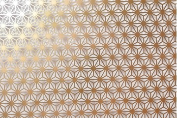 中古建具　鉄製　組子デザイン　麻の葉文様が端正に連なる透かし金属パネル1枚　※在庫4点あります　(R-089318)
