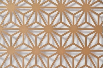 中古建具　鉄製　麻の葉文様が端正に連なる透かしパネル1枚　(R-089320)