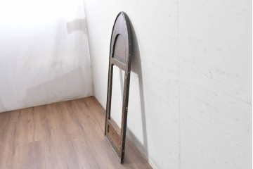 《鏡の取り付け加工費込み》　ヴィンテージ　木製フレームにオリエンタルな意匠を施したウォールミラー　(R-089353)