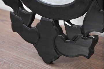 中古　美品　リアンデザイン　面取り鏡　曲線を活かした優雅なシルエットが印象深いウォールミラー　(R-089357)