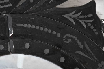 中古　イタリアンデザイン　面取り鏡　花模様のエッチングが美しいウォールミラー　(R-089358)