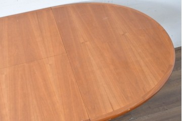 デンマークヴィンテージ　希少!!　skovby(スコービー)　チェリー材　丸みのある天板が上品なエクステンションテーブル　(R-089366)