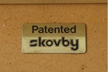 デンマークヴィンテージ　希少!!　skovby(スコービー)　チェリー材　丸みのある天板が上品なエクステンションテーブル　(R-089366)