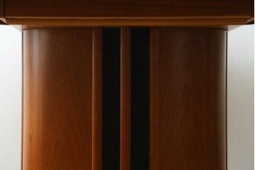 デンマークヴィンテージ　希少!!　skovby(スコービー)　チェリー材　丸みのある天板が上品なエクステンションテーブル　(R-089366)