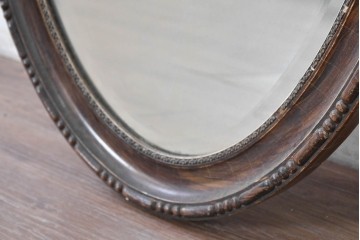イギリスアンティーク　1940年頃　石膏の装飾が上品なオーバルウォールミラー　(R-089378)