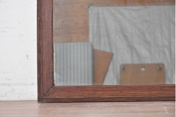 イギリスアンティーク　1930年頃　オーク材　木目を活かしたフレームがクラシカルなウォールミラー　(R-089379)