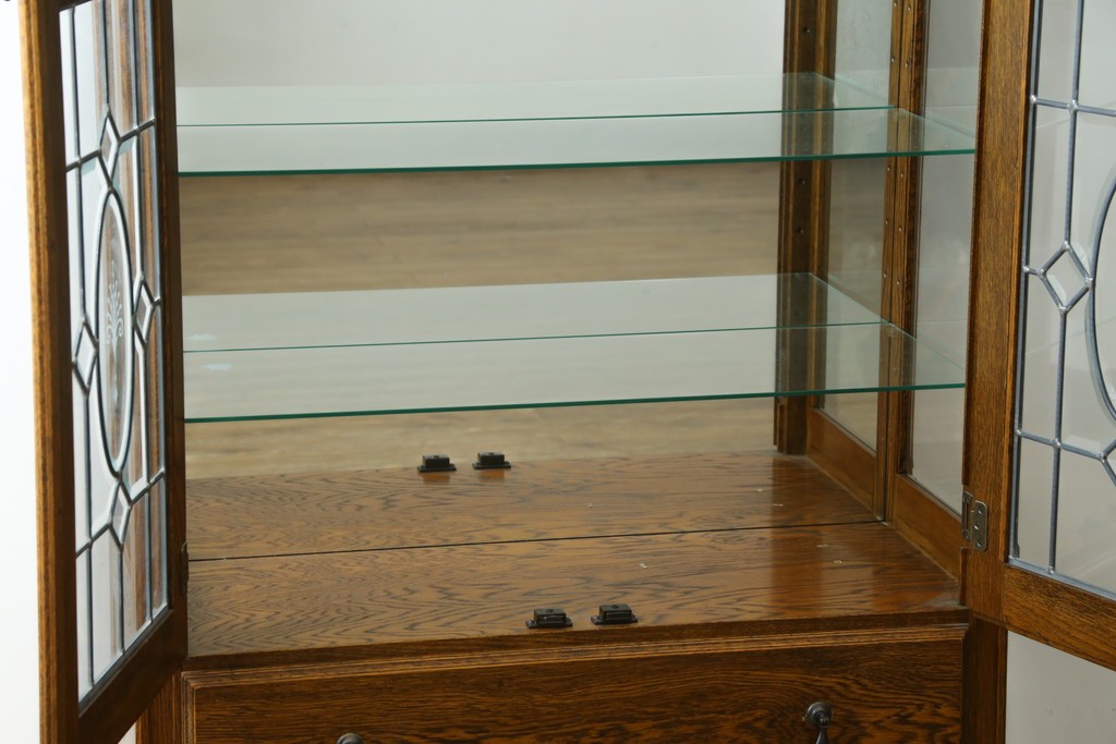 中古　美品　希少モデル　三越家具　COUNTRY HOUSE(カントリーハウス)　Brugge(ブルージュ)　秋山木工製作　装飾ガラスが上品なキュリオケース　(R-089386)