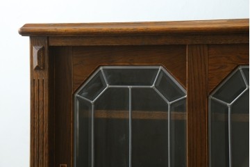 中古　美品　三越家具 COUNTRY HOUSE(カントリーハウス) Brugge(ブルージュ)　ステンドグラス扉が上品なサイドボード　(R-089387)