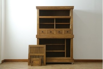 中古　美品　ニレ材　木目が美しい水屋箪笥　(R-089388)
