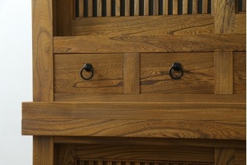 中古　美品　ニレ材　木目が美しい水屋箪笥　(R-089388)