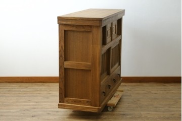 中古　美品　ニレ材　水屋箪笥上段　格子戸が趣を添える戸棚　(R-089389)