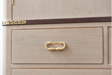 中古　大阪泉州桐箪笥　胴丸　上品な佇まいが魅力の着物箪笥　定価約120万円　(R-089399)