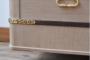 中古　大阪泉州桐箪笥　胴丸　上品な佇まいが魅力の着物箪笥　定価約120万円　(R-089399)