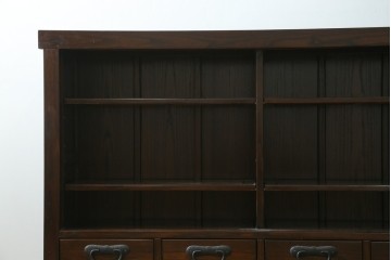 中古　美品　水屋箪笥　格子戸の意匠が趣深いサイドボード　(R-089400)