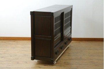 中古　美品　水屋箪笥　格子戸の意匠が趣深いサイドボード　(R-089400)