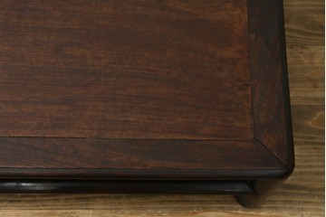 和製アンティーク　希少なシンプルデザイン　唐木　丸みのあるフォルムが空間に馴染む座卓　(R-089404)