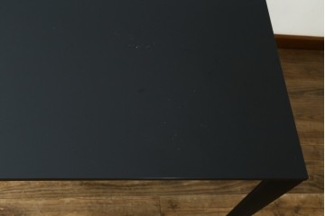 中古　美品　BoConcept(ボーコンセプト)　TORINO(トリノ)　ブラックカラーがスタイリッシュなダイニングテーブル　定価約15万円　(R-089405)