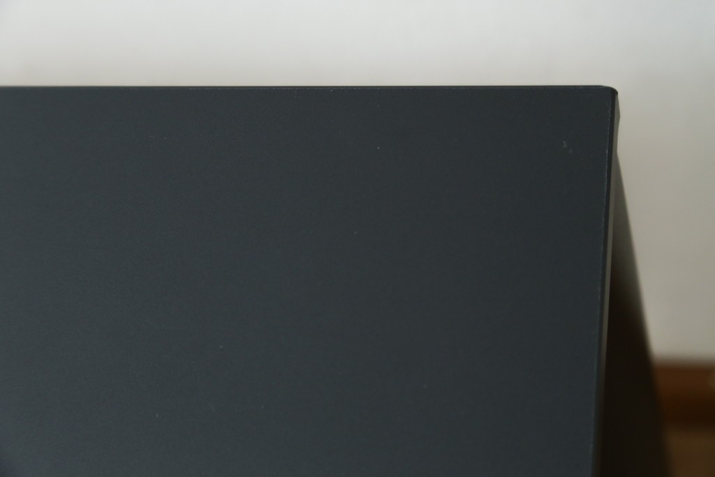中古　美品　BoConcept(ボーコンセプト)　TORINO(トリノ)　ブラックカラーがスタイリッシュなダイニングテーブル　定価約15万円　(R-089405)