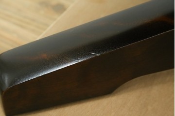 中古　美品　北海道民芸家具　HM4721　樺材　挽物脚が上品でクラシカルな丸テーブル　(R-089407)