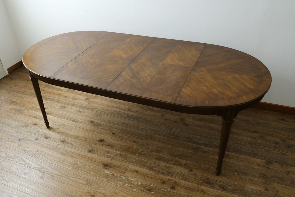 中古　美品　DREXEL HERITAGE(ドレクセルヘリテイジ)　TRYON MANOR(トライオンメナー)　クラシカルな佇まいのエクステンションテーブル　(R-089408)