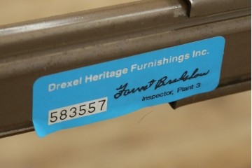 中古　美品　DREXEL HERITAGE(ドレクセルヘリテイジ)　TRYON MANOR(トライオンメナー)　クラシカルな佇まいのエクステンションテーブル　(R-089408)
