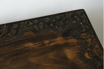 和製ヴィンテージ　希少デザイン　軽井沢彫り　扉全体に施された桜の彫刻が目を引くサイドボード　(R-089411)