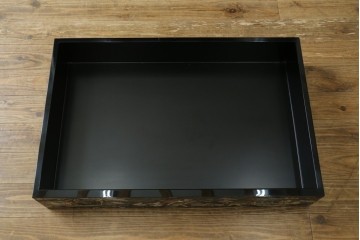 中古　超美品　最高級品　螺鈿　人物風景文様が華やかなワードローブ　(R-089415)