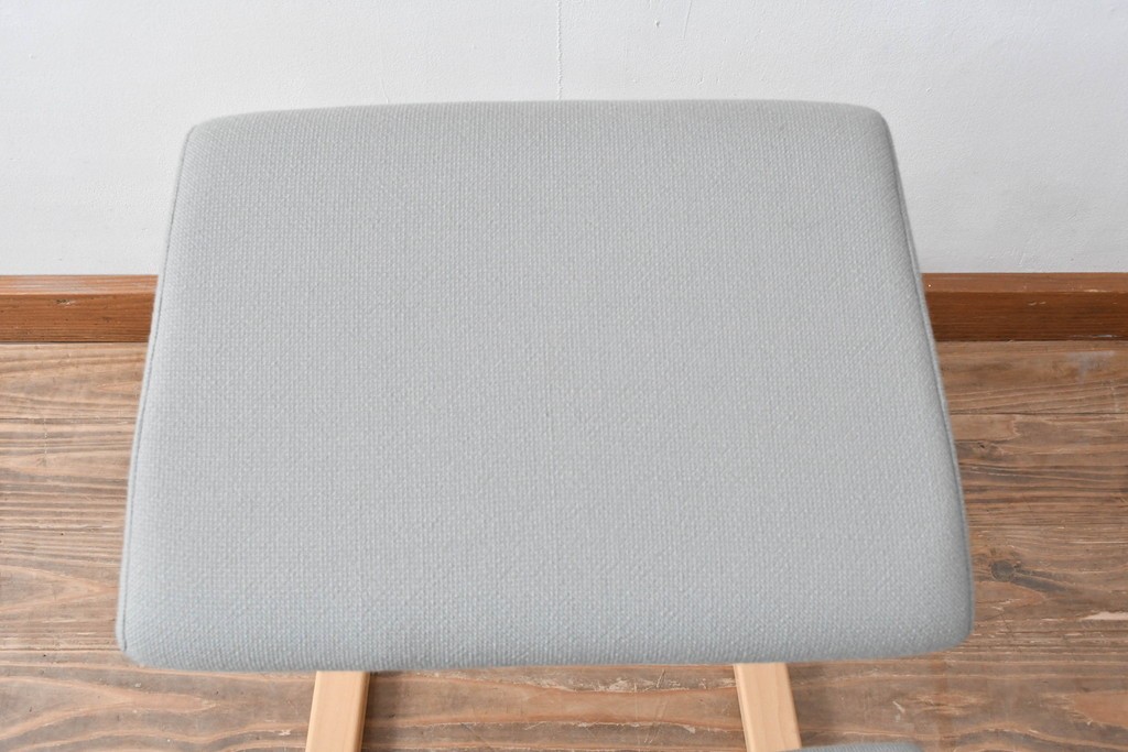 中古　VARIER(ヴァリエール)　VARIABLE(バリアブル)　人間工学に基づいたデザインのチェア　(R-089417)