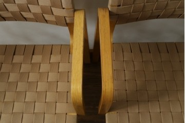 中古　arflex(アルフレックス)　NT SLIM(エヌティースリム)　アームチェア2脚セット　定価(2脚合計)約15万2千円　(R-089419)