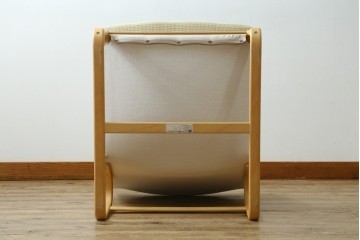 中古　美品　天童木工(Tendo)　ゆったりとくつろげるイージーチェア　(R-089421)