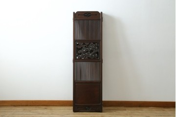 中古　美品　花梨(カリン)材　松竹梅の彫刻を楽しめる4連衝立　(R-089436)