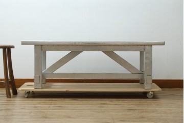 中古　HALO(ハロ)　HALO BOSTON COFFEE TABLE 1200　無骨なアルミの質感が魅力のローテーブル　定価約18万円　(R-089439)