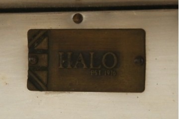 中古　HALO(ハロ)　HALO BOSTON COFFEE TABLE 1200　無骨なアルミの質感が魅力のローテーブル　定価約18万円　(R-089439)