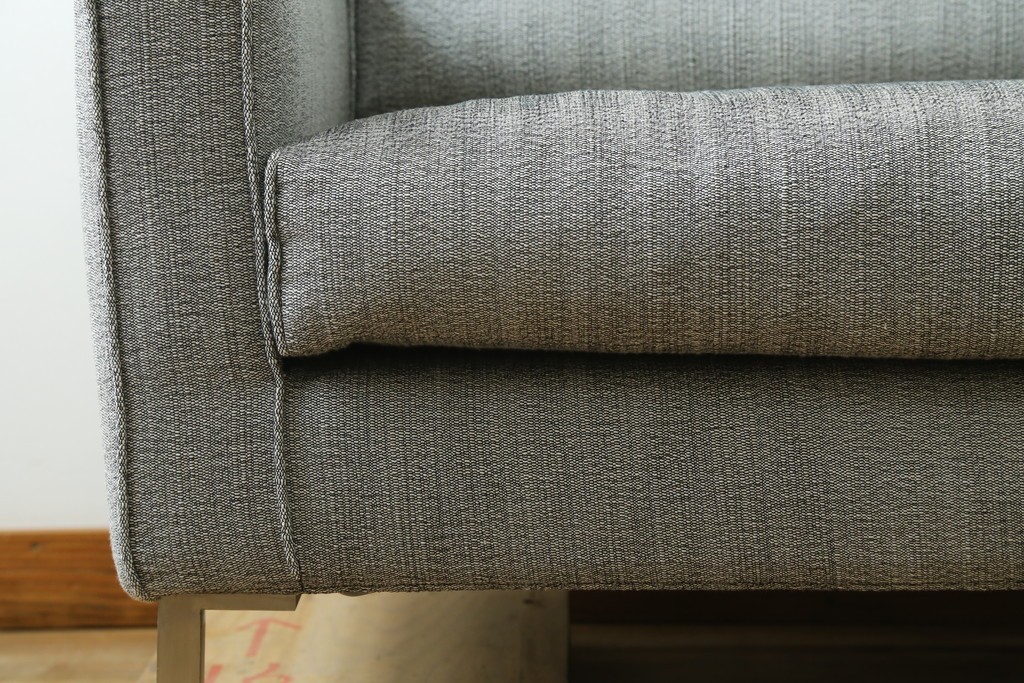 中古　ACTUS(アクタス)取扱い　eilersen(アイラーセン)　GROUP-E MELLOW(メロー)　ストリームラインソファ(STREAMLINESOFA)　ヘッドレスト付き2人掛けソファとオットマンのセット　(R-089444)