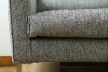 中古　ACTUS(アクタス)取扱い　eilersen(アイラーセン)　GROUP-E MELLOW(メロー)　ストリームラインソファ(STREAMLINESOFA)　ヘッドレスト付き2人掛けソファとオットマンのセット　(R-089444)