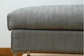 中古　ACTUS(アクタス)取扱い　eilersen(アイラーセン)　GROUP-E MELLOW(メロー)　ストリームラインソファ(STREAMLINESOFA)　ヘッドレスト付き2人掛けソファとオットマンのセット　(R-089444)