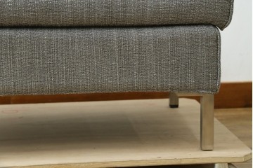中古　ACTUS(アクタス)取扱い　eilersen(アイラーセン)　GROUP-E MELLOW(メロー)　ストリームラインソファ(STREAMLINESOFA)　ヘッドレスト付き2人掛けソファとオットマンのセット　(R-089444)