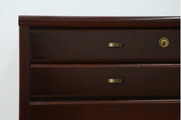 和製ヴィンテージ　希少な廃番品!!　オールドカリモク(karimoku)　ガラス天板のデスクとサイドチェストの2点セット　(R-089445)