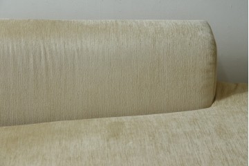 中古　美品　ミノッティ(Minotti)　パウエル(Powell)　ゆったりとくつろげるモダンなソファ　定価約240万円　(R-089447)