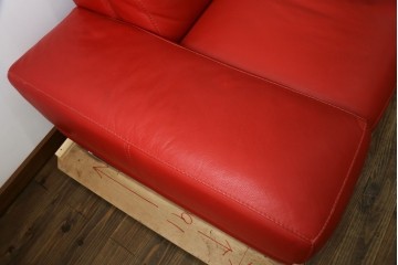中古　美品　Domicil(ドミシール)　ゆったりとくつろげる2人掛けソファ　定価約46万円　(R-089449)