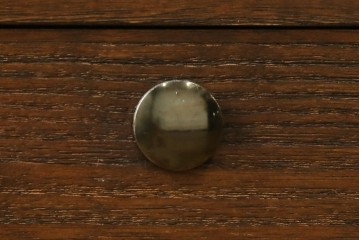 和製ヴィンテージ　天板ヒノキ材　使い勝手の良い桐箪笥ローチェスト　(R-089450)