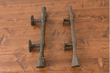 イギリスヴィンテージ　真鍮　ロープをかたどった装飾的なドアハンドル2個セット　(R-089452)