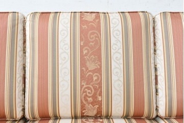 新古　美品　展示品　maruni(マルニ木工)　地中海シリーズ　モナコハイ　ヨーロピアン調の3人掛けソファ　(R-089468)