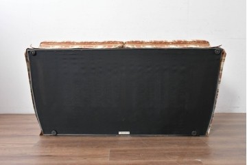 新古　美品　展示品　maruni(マルニ木工)　地中海シリーズ　モナコハイ　ヨーロピアン調の2人掛けソファ　(R-089469)