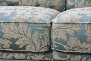 中古　美品　maruni(マルニ木工)　地中海シリーズ　モナコハイ　花柄ファブリックが上品なワイドラブシート　(R-089470)