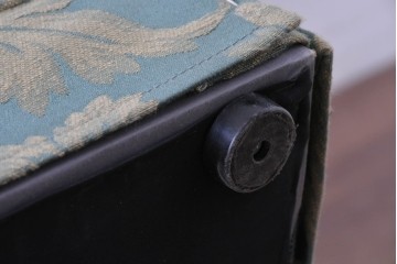 中古　美品　maruni(マルニ木工)　地中海シリーズ　モナコハイ　花柄ファブリックが上品なワイドラブシート　(R-089470)