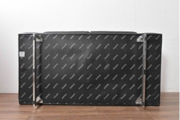中古　Domicil(ドミシール)　モダンな佇まいの2人掛けソファ　定価約36万円　(R-089473)